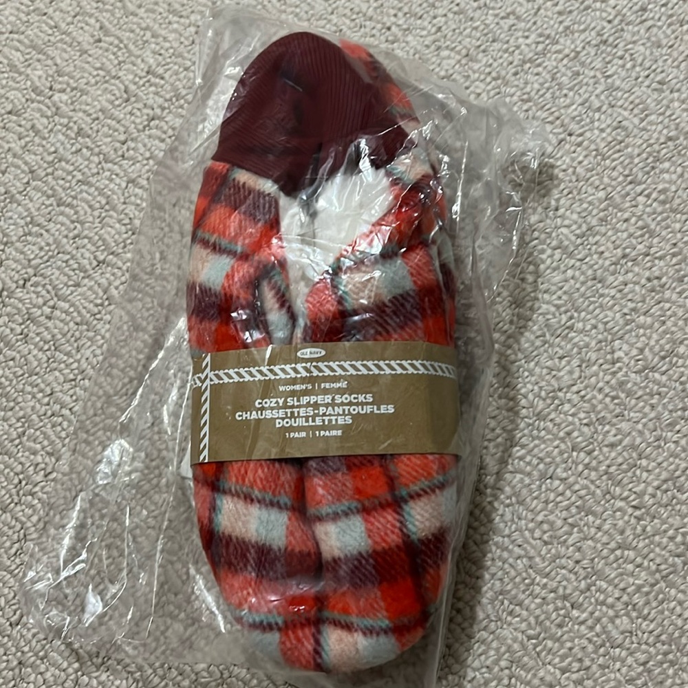 NWT - Old Navy Slipper Socks